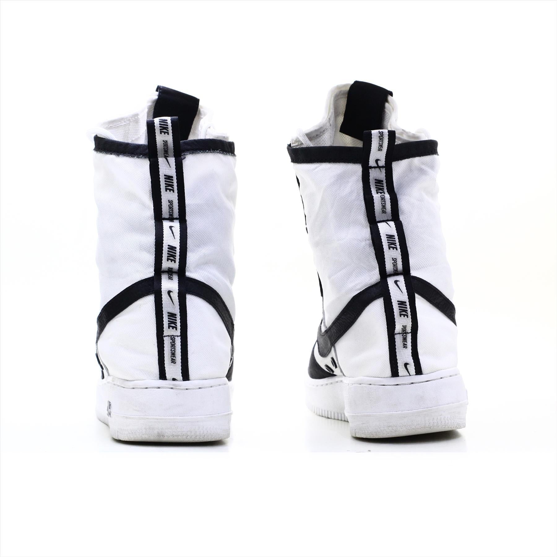Nike Air Force Sportswaer Special Edition Premium