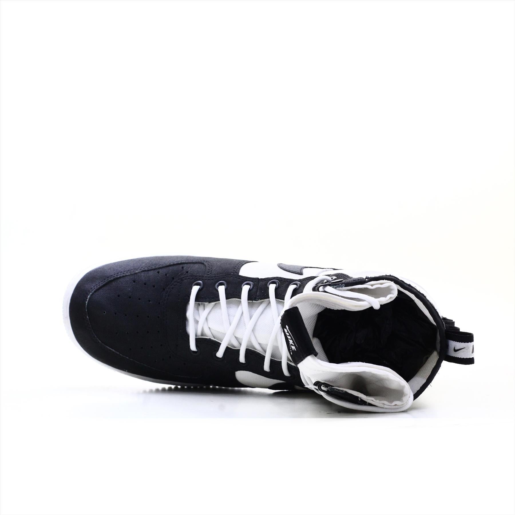 Nike Air Force Sportswaer Special Edition Premium