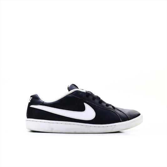 Nike Court Royale