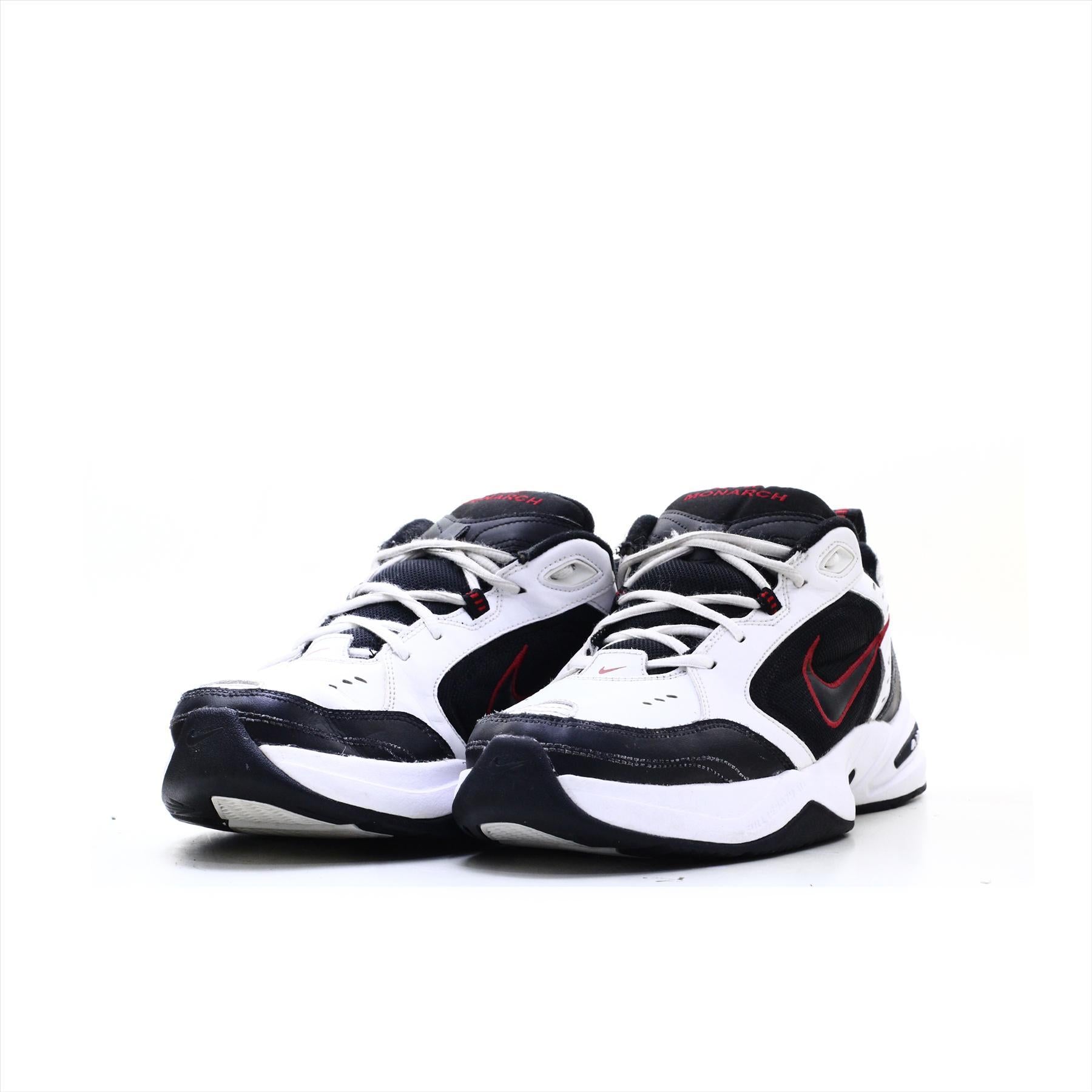 Nike Air Monarch