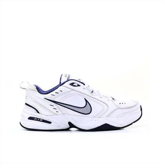 Nike Air Monarch