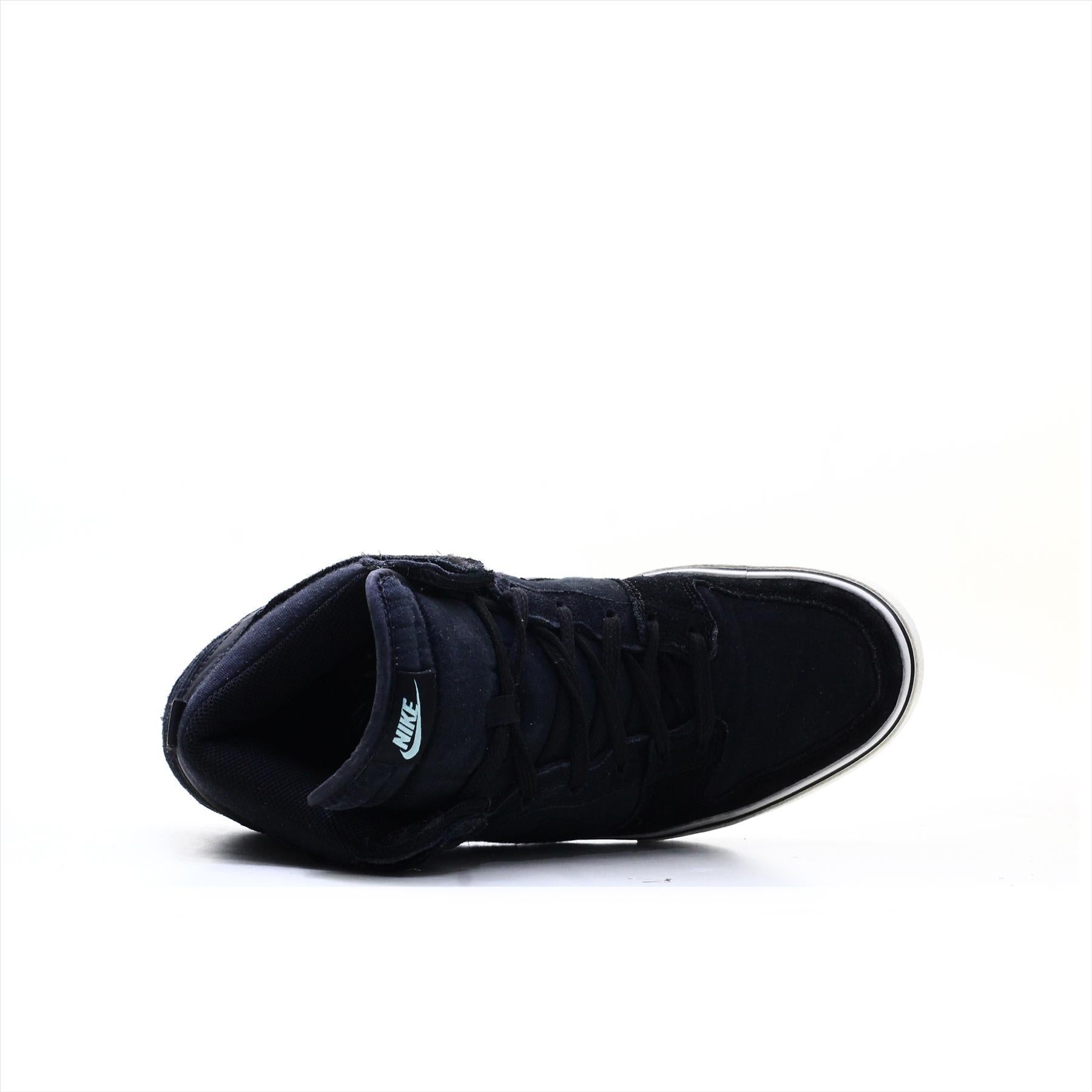 Nike SB
