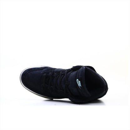 Nike SB