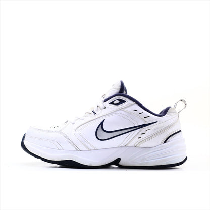 Nike Air Monarch