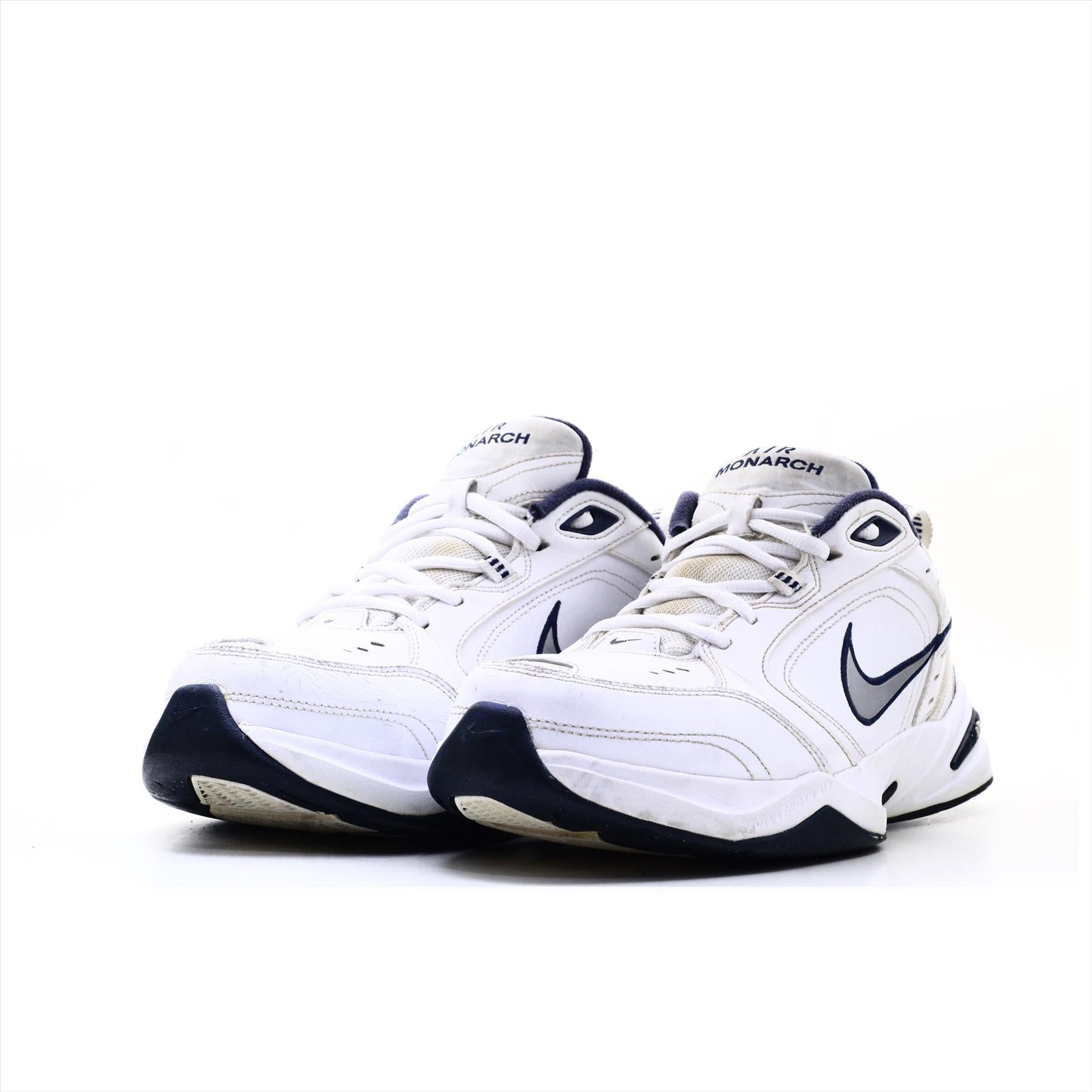 Nike Air Monarch