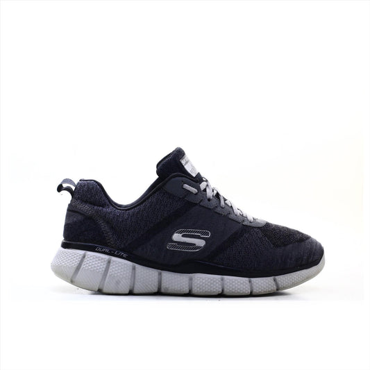 Skechers Relaxed Fit Memory Foam