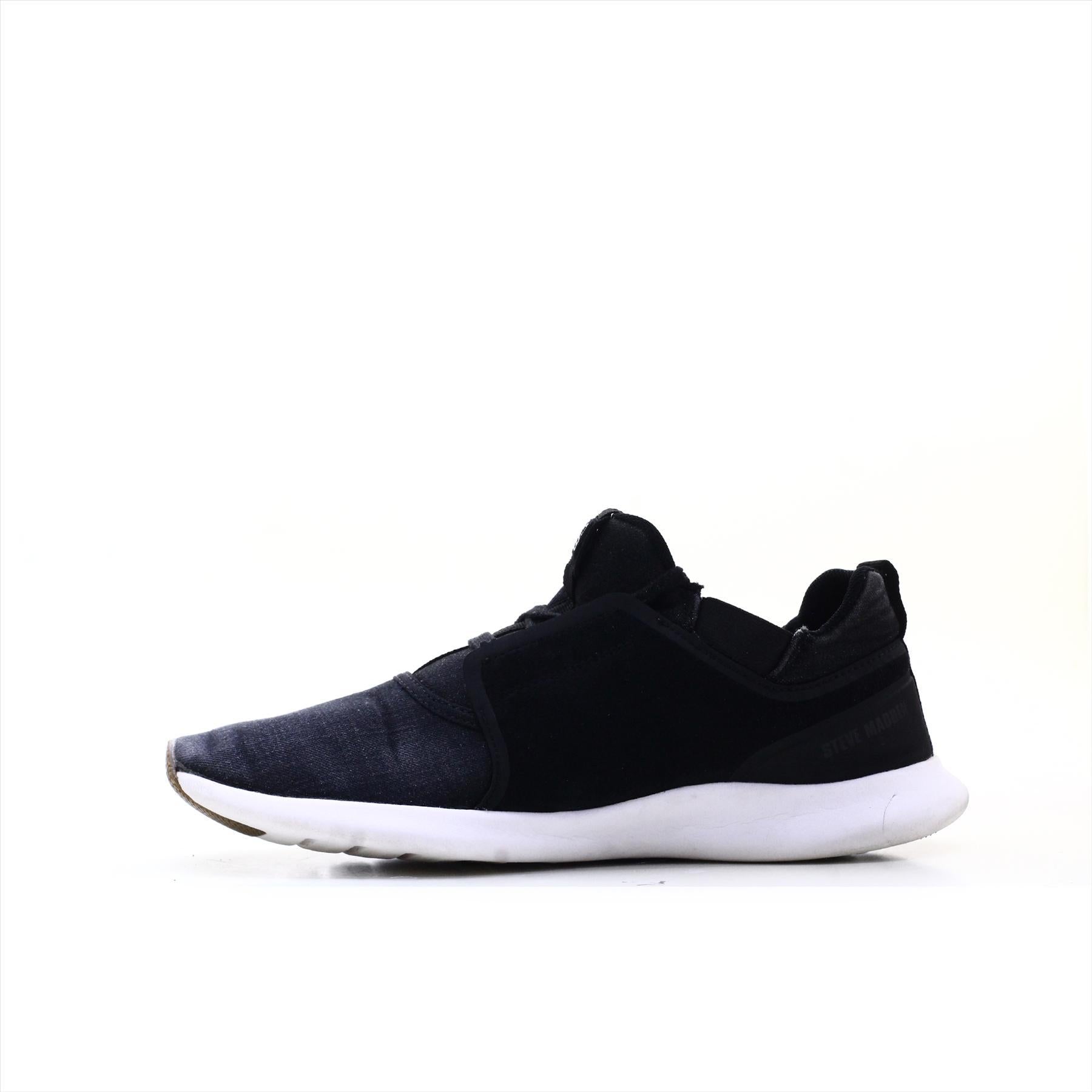Steve Madden Bedford