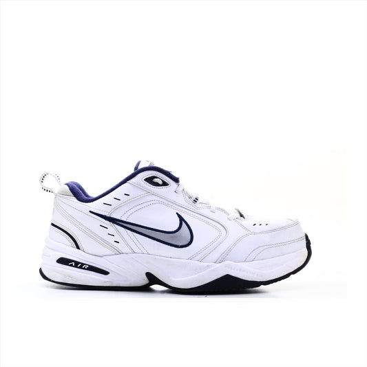 Nike Air Monarch