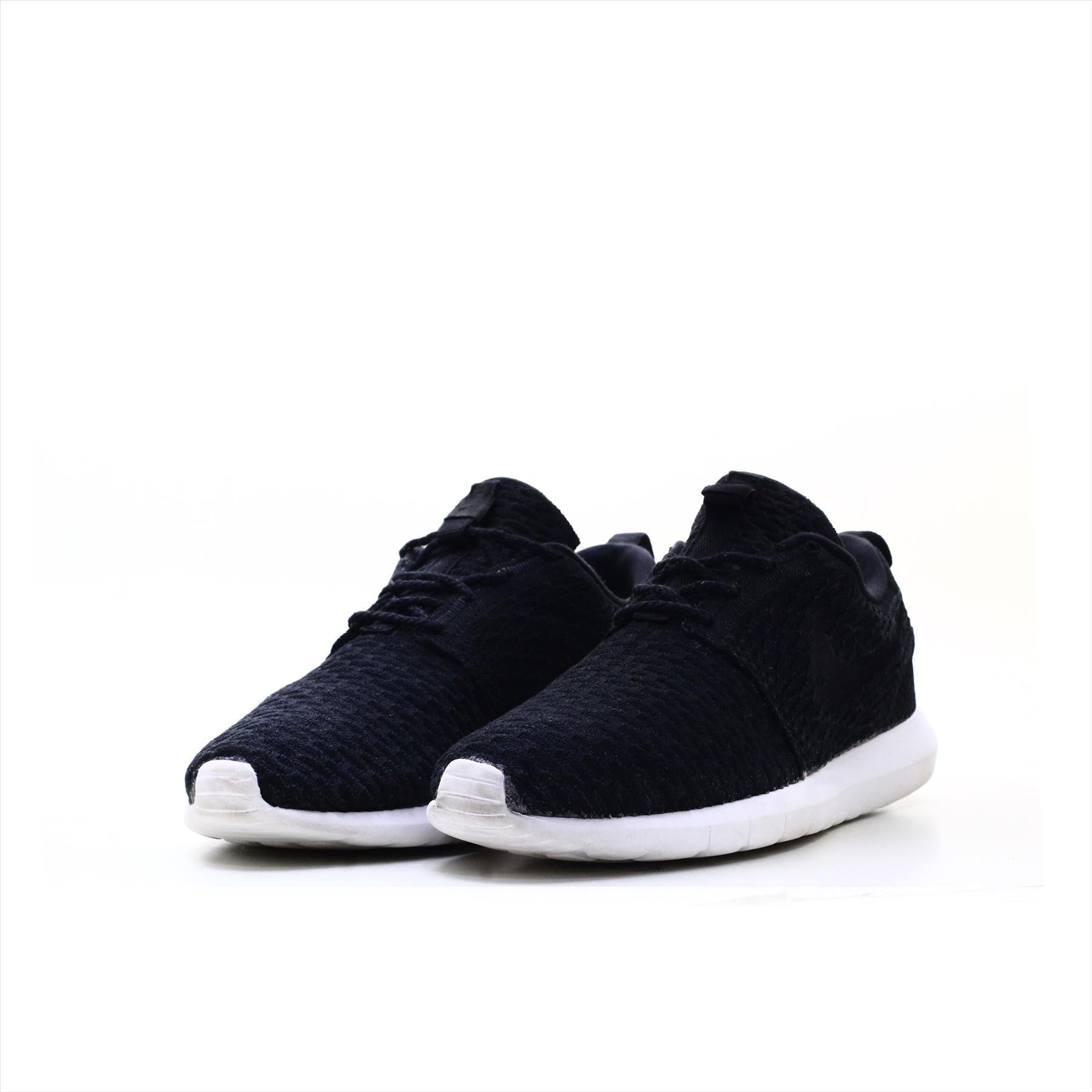 Nike Roshe NM Flyknit