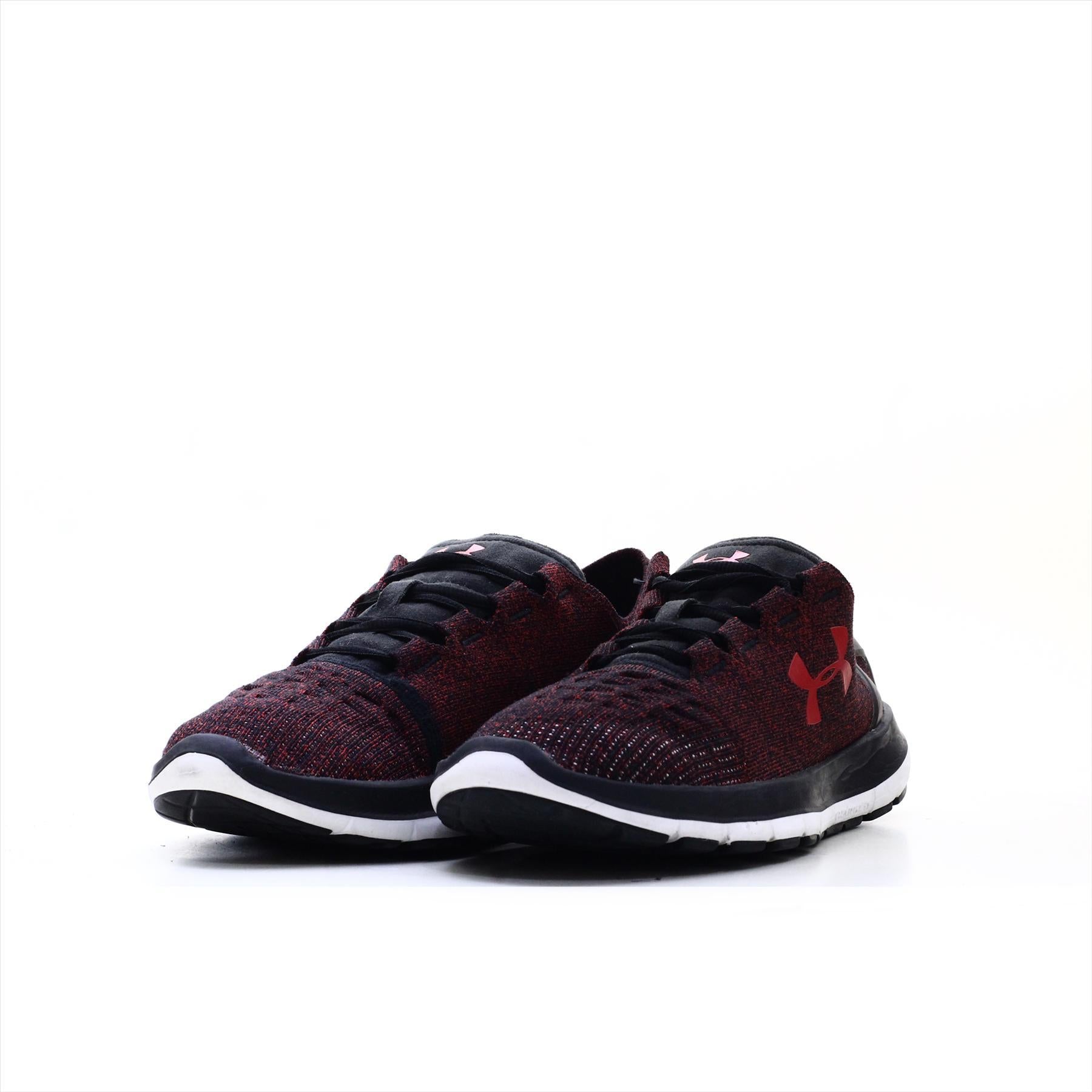 Under Armour Charged SC