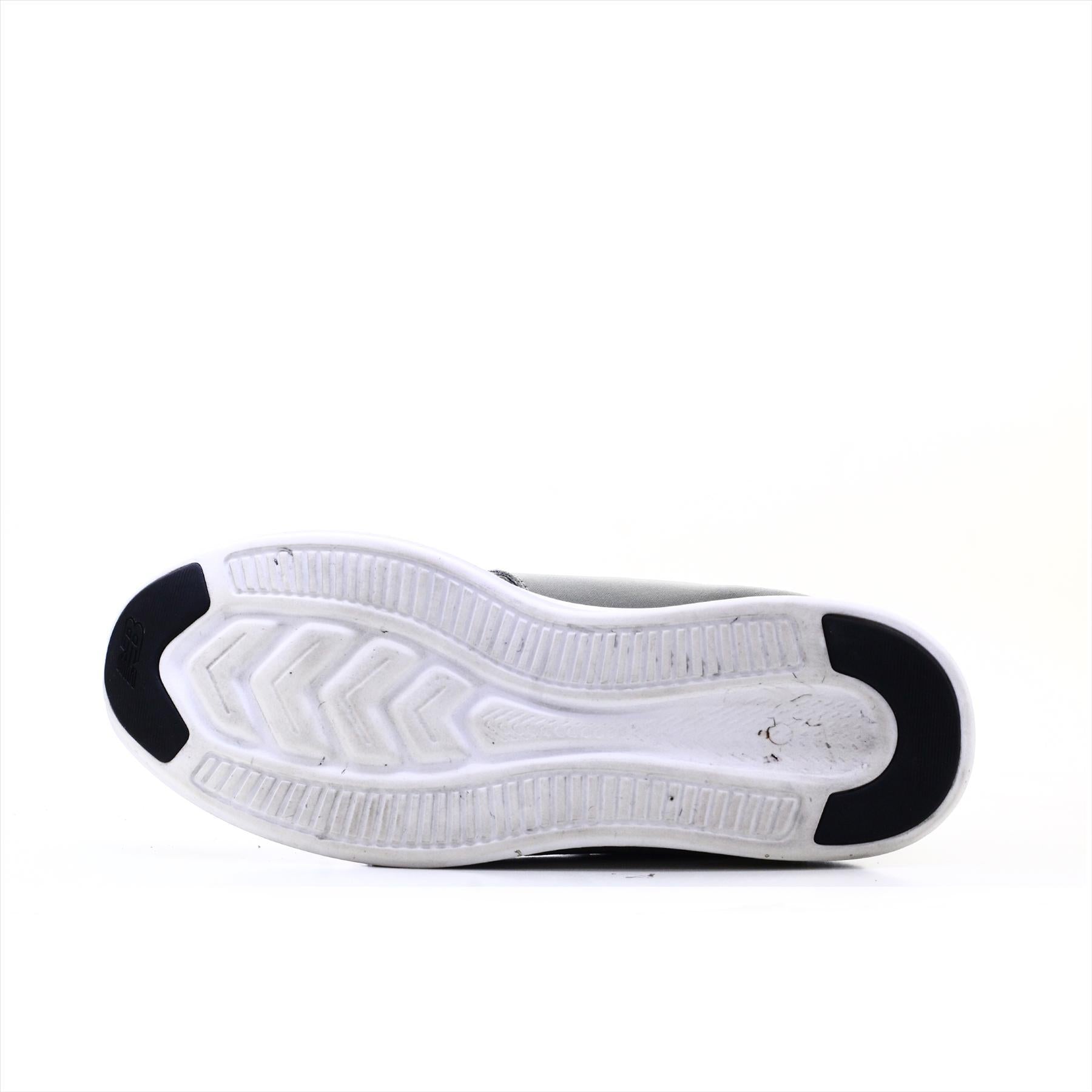 New Balance Fuel Core Coast