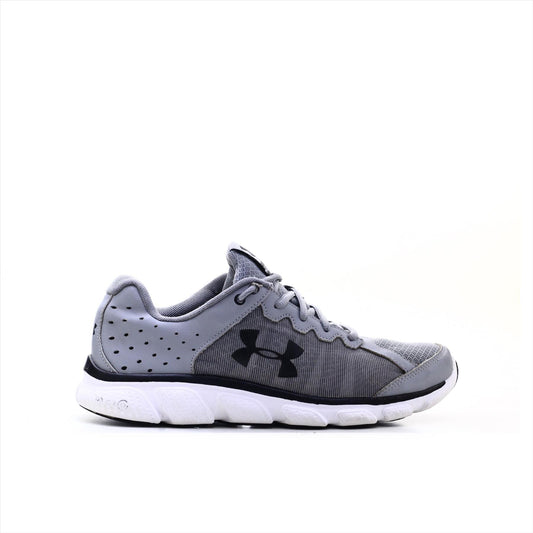 Under Armour Assert 6