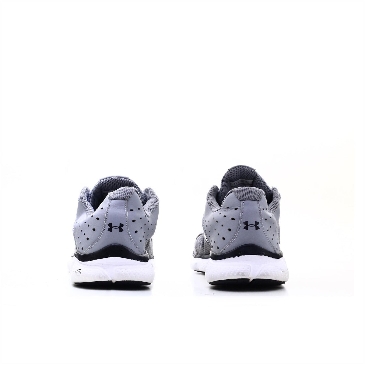 Under Armour Assert 6