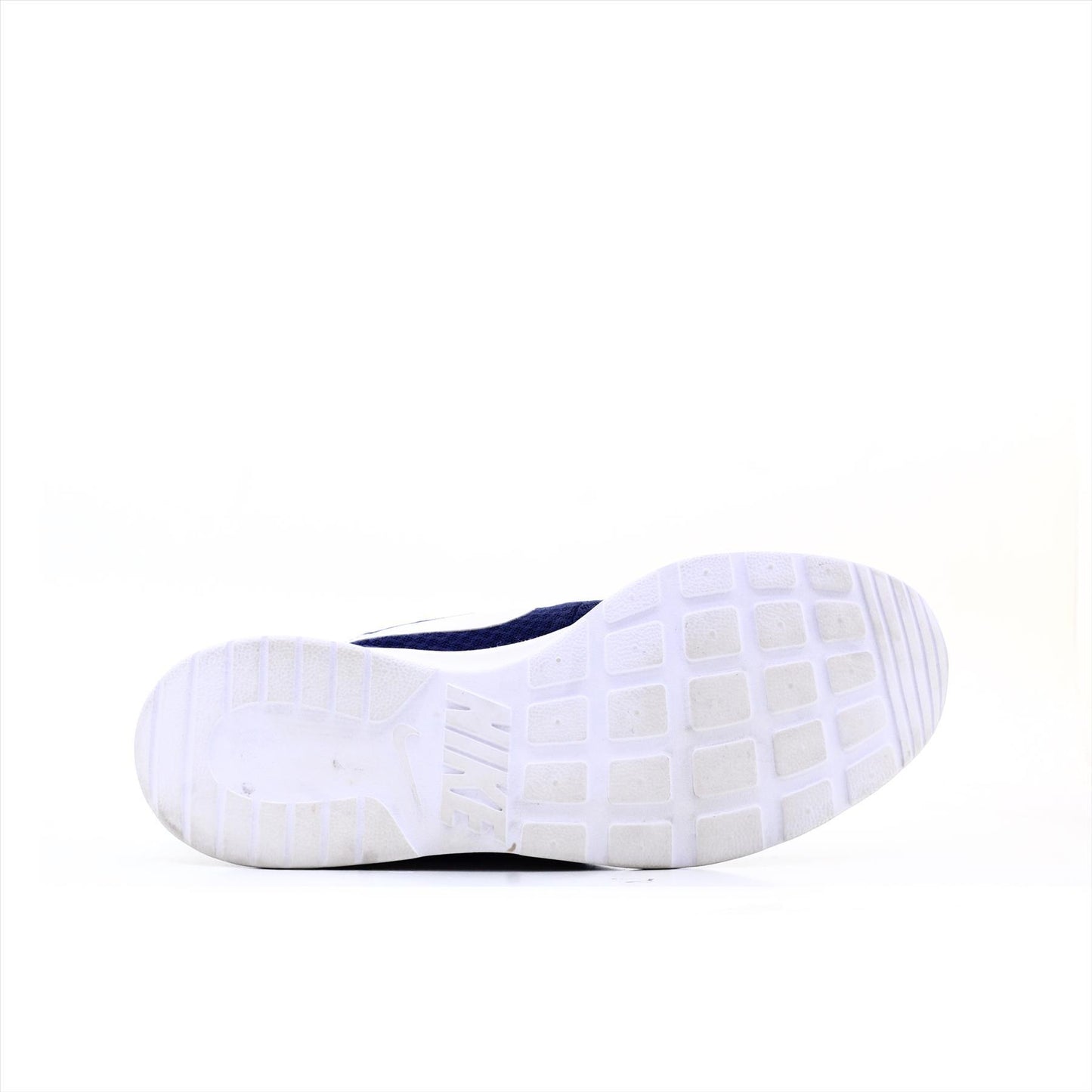 Nike Tanjun