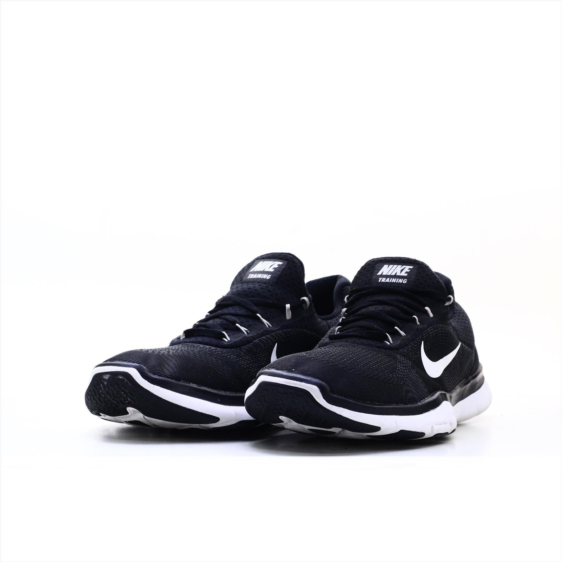 Nike Free Trainer V7