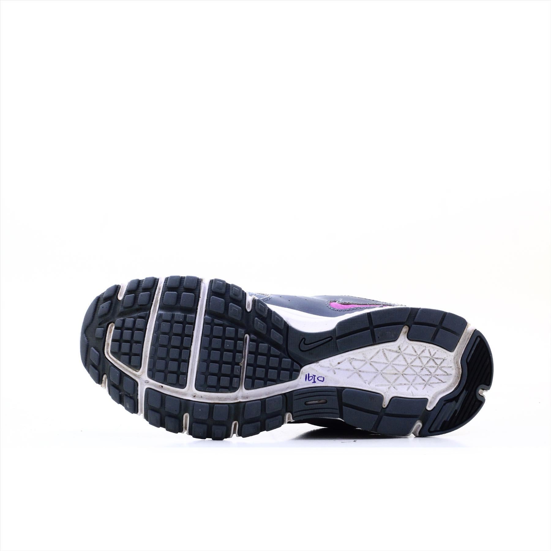 Nike Revolution Eu