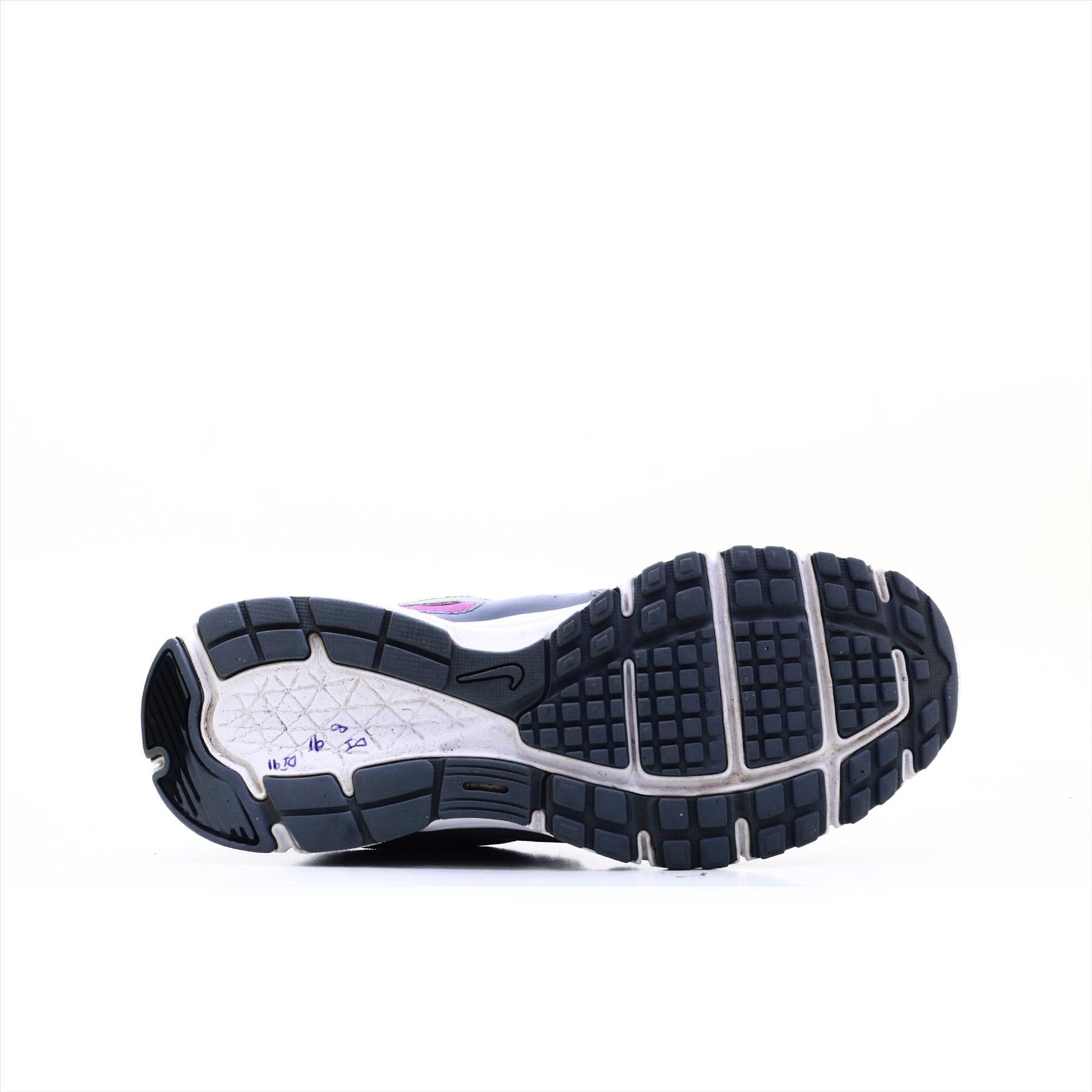 Nike Revolution Eu