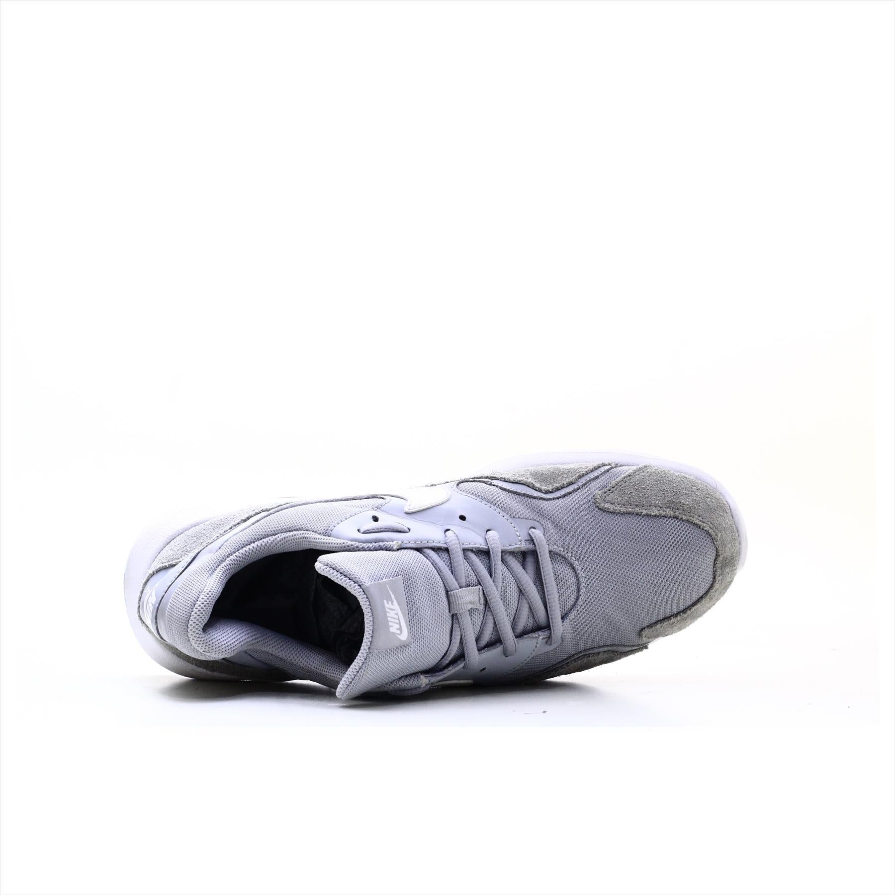 Nike Air Max Nostalgic