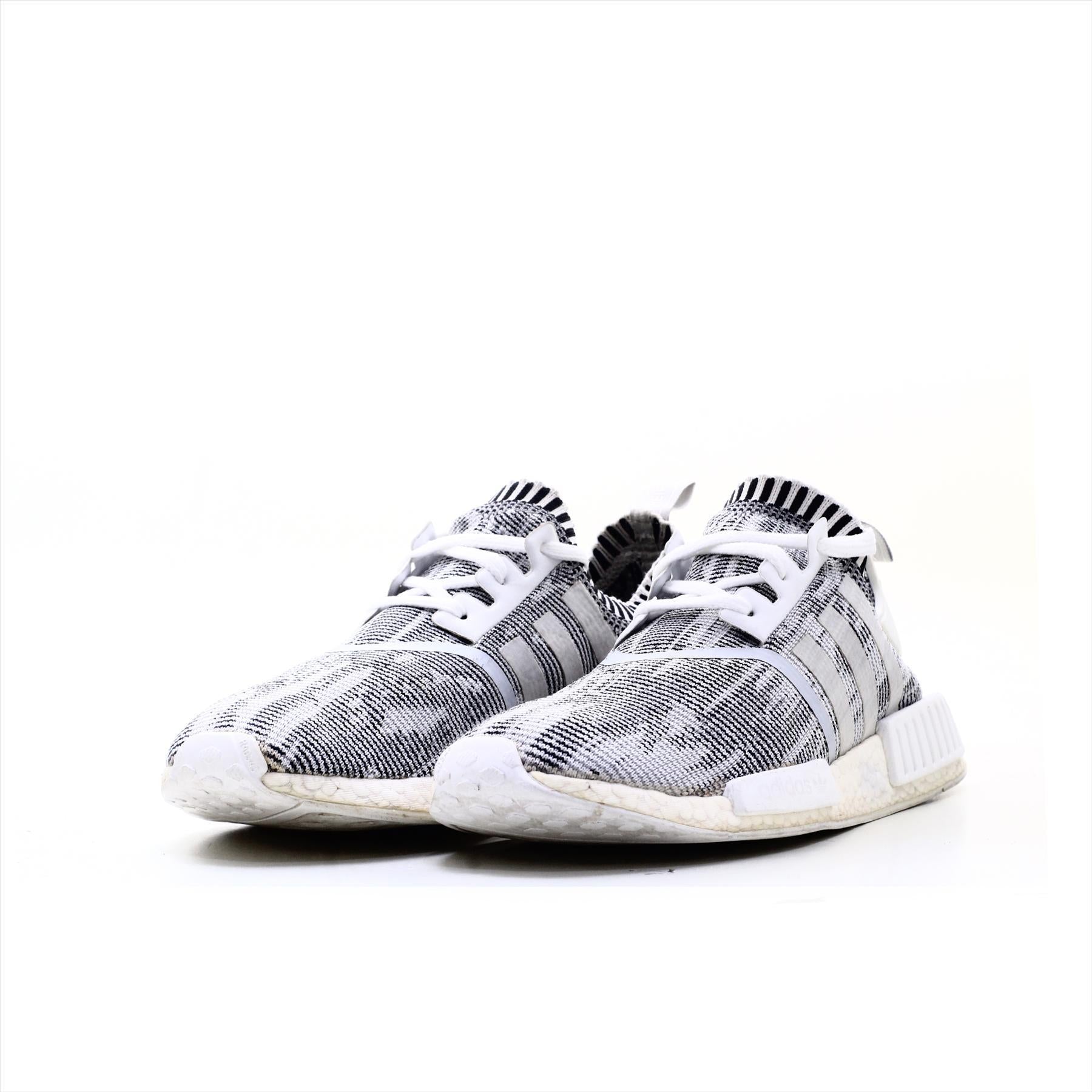 Adidas Boost NMD R1