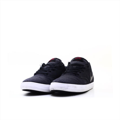 Nike SB Check
