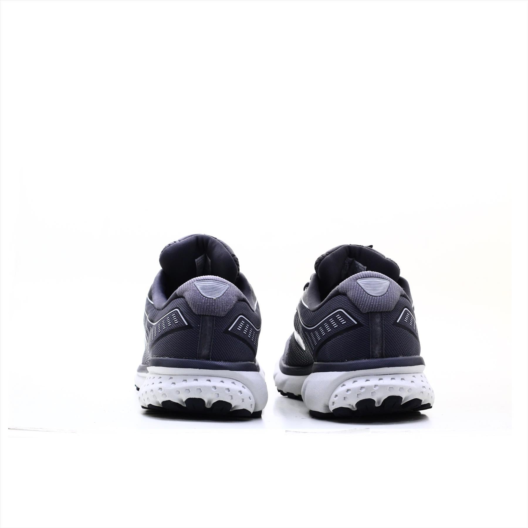 Brooks Ghost 12