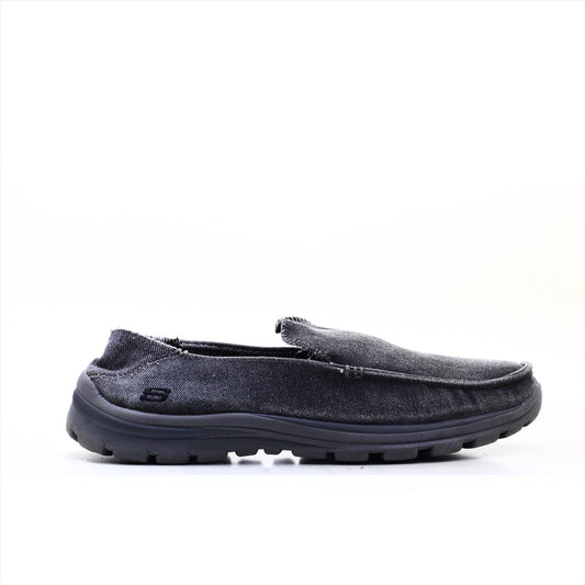 Skechers Relaxed Fit Memory Foam
