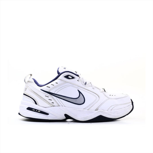 Nike Air Monarch