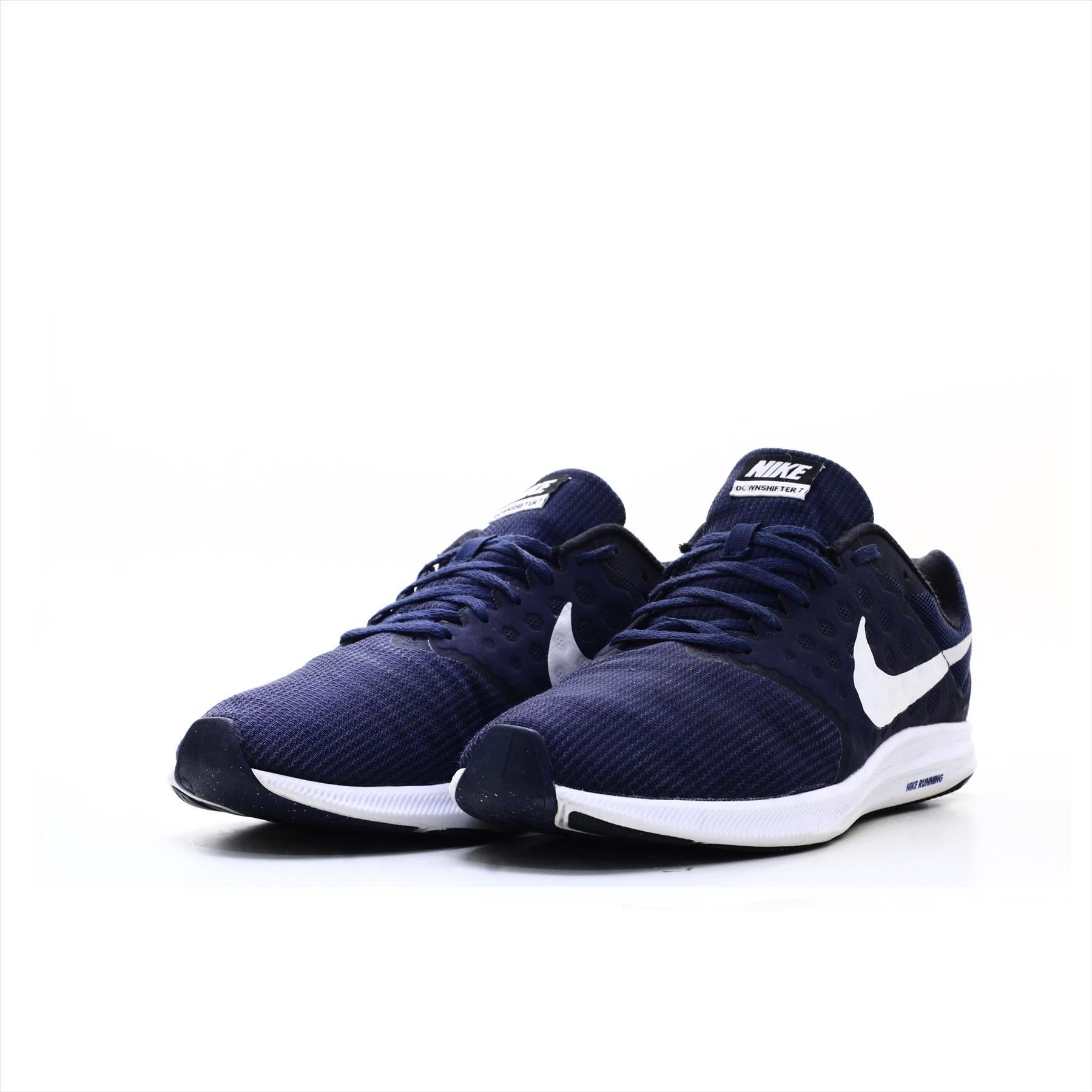 Nike Downshifter 7
