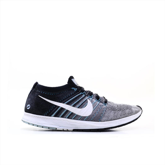 Nike Zoom Flyknit Streak