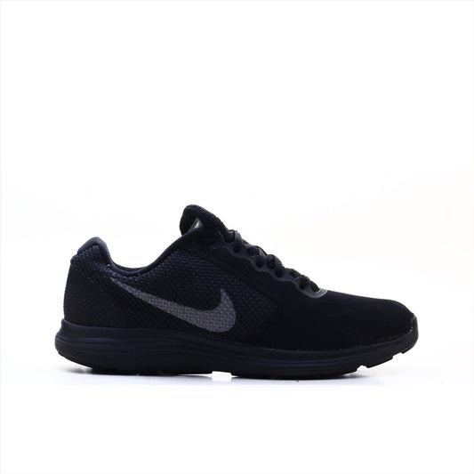 Nike Revolution 3