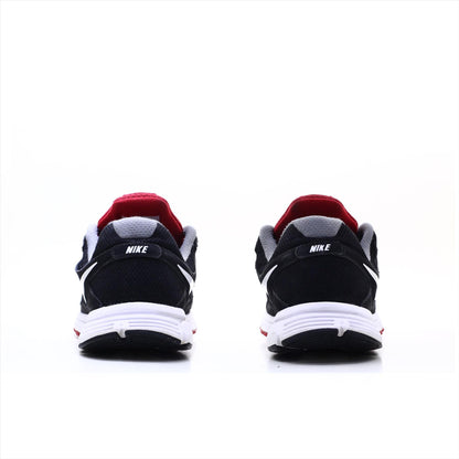 Nike Revolution 2