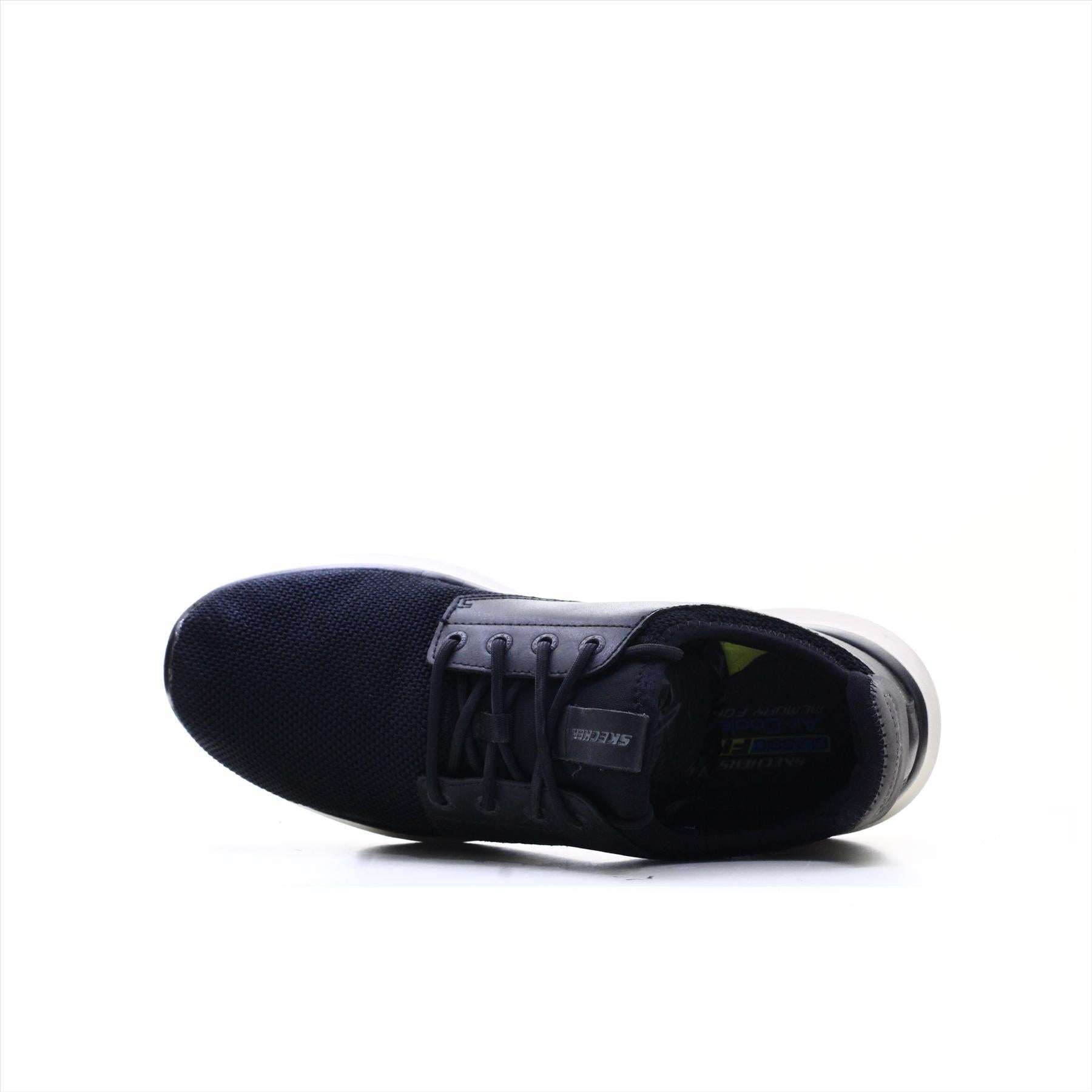 Skechers Classic Fit Memory Foam