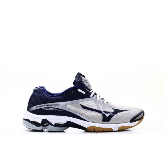Mizuno Wave Lightning 2