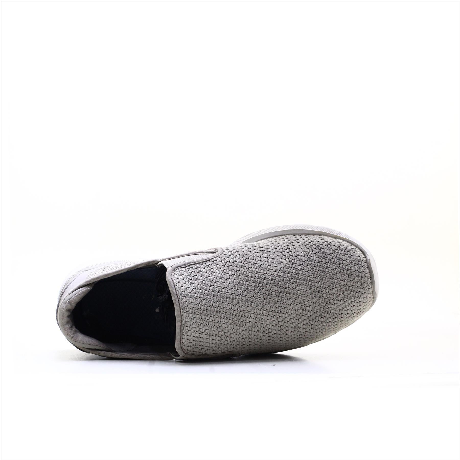 Skechers Relaxed Fit Memory Foam