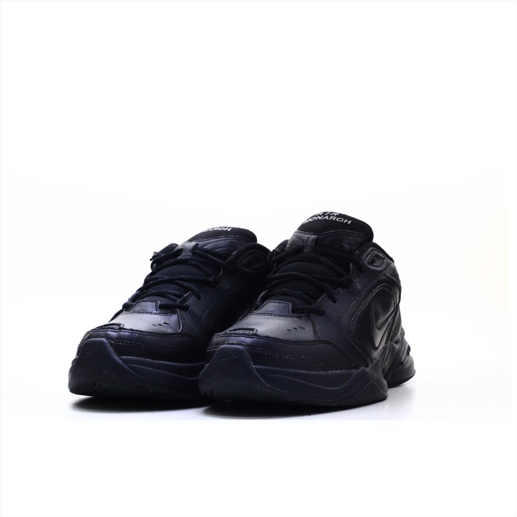 Nike Air Monarch