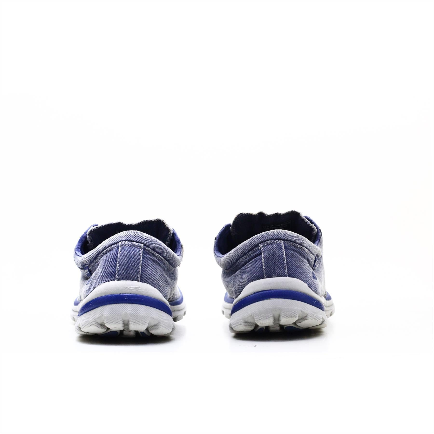 Skechers Relaxed Fit Memory Foam
