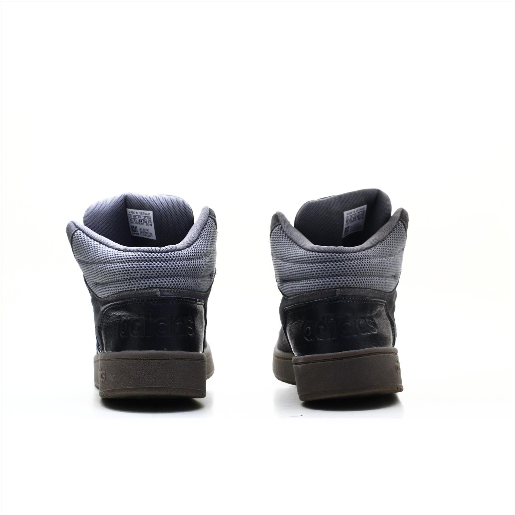 Adidas Suede