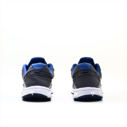 Nike Revolution 