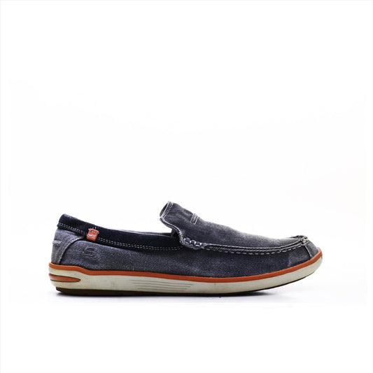 Skechers Relaxed Fit Memory Foam