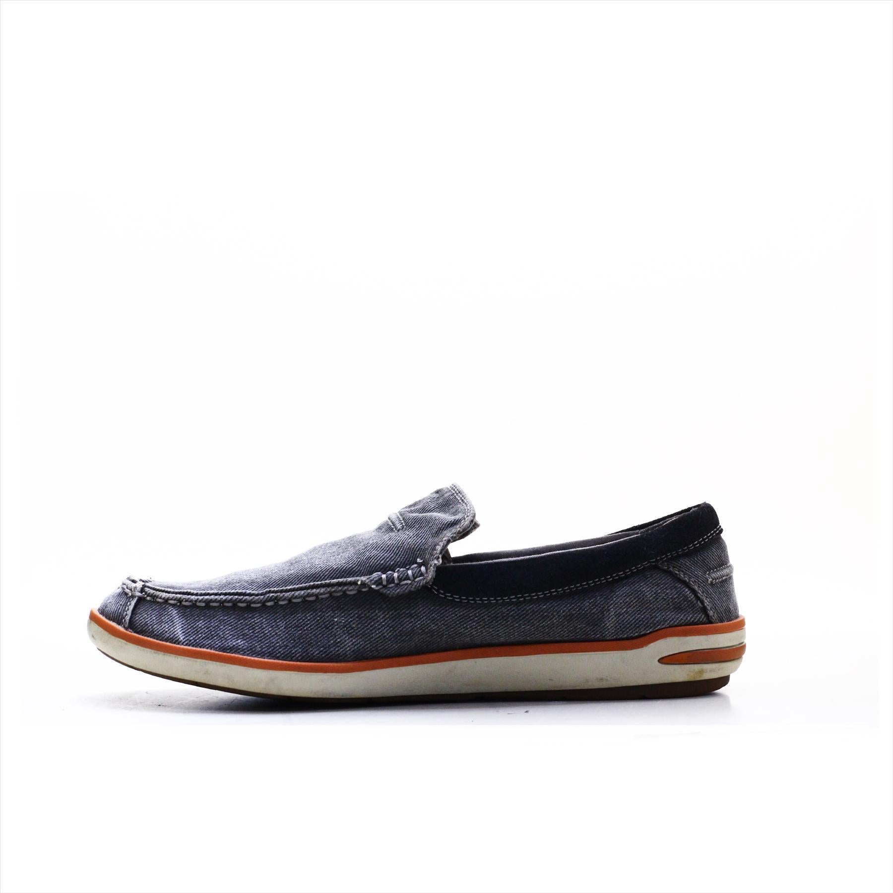 Skechers Relaxed Fit Memory Foam