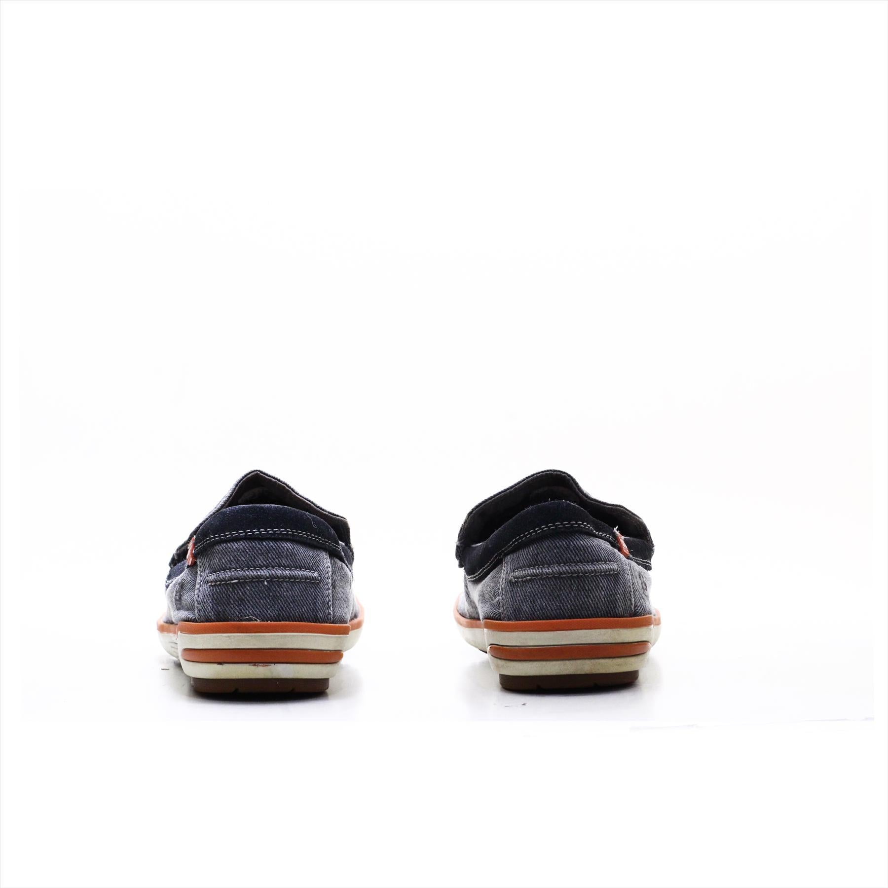 Skechers Relaxed Fit Memory Foam