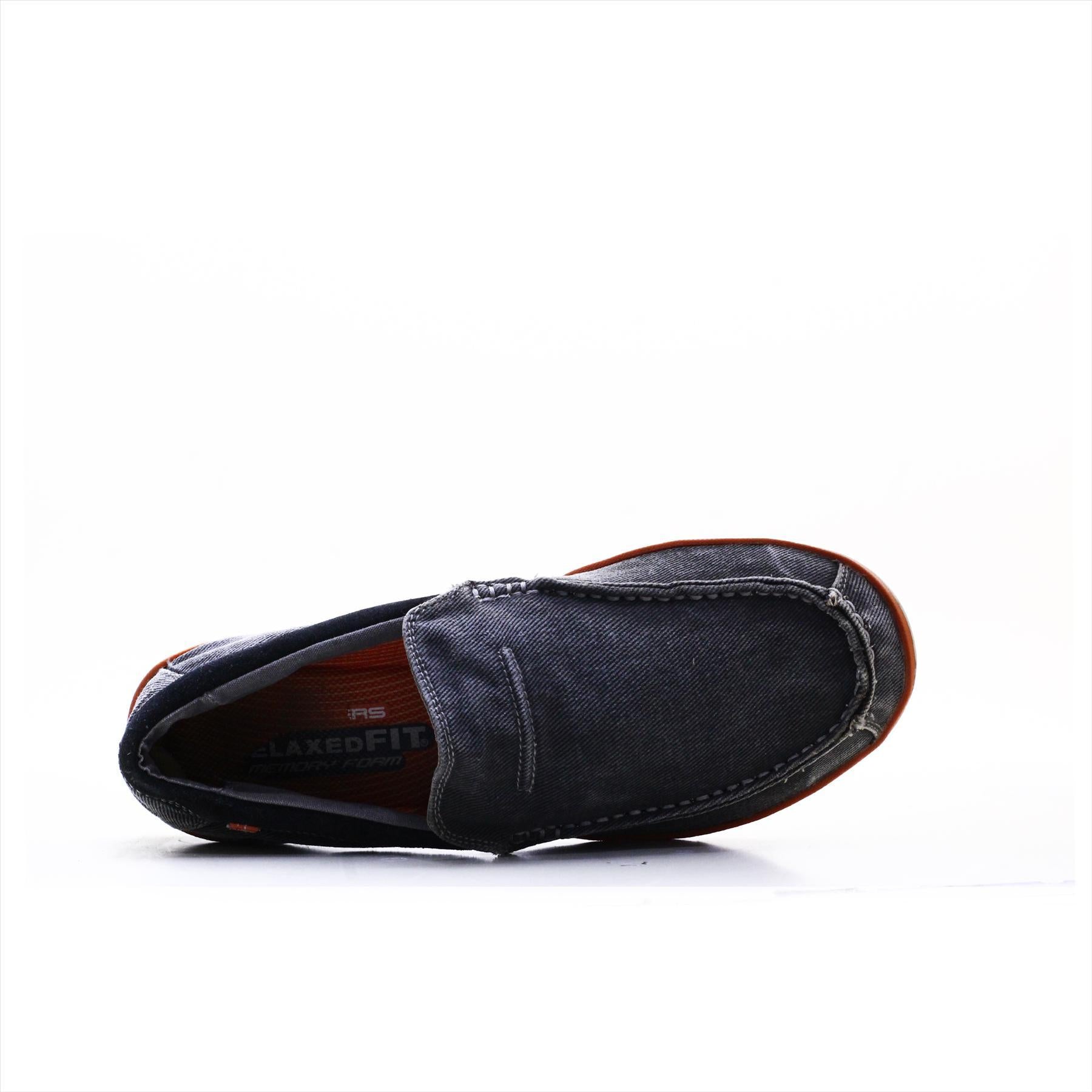 Skechers Relaxed Fit Memory Foam