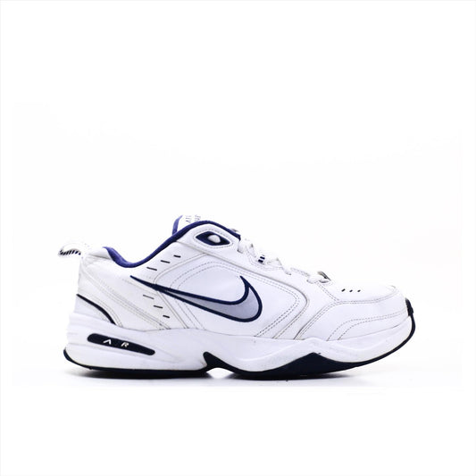 Nike Air Monarch