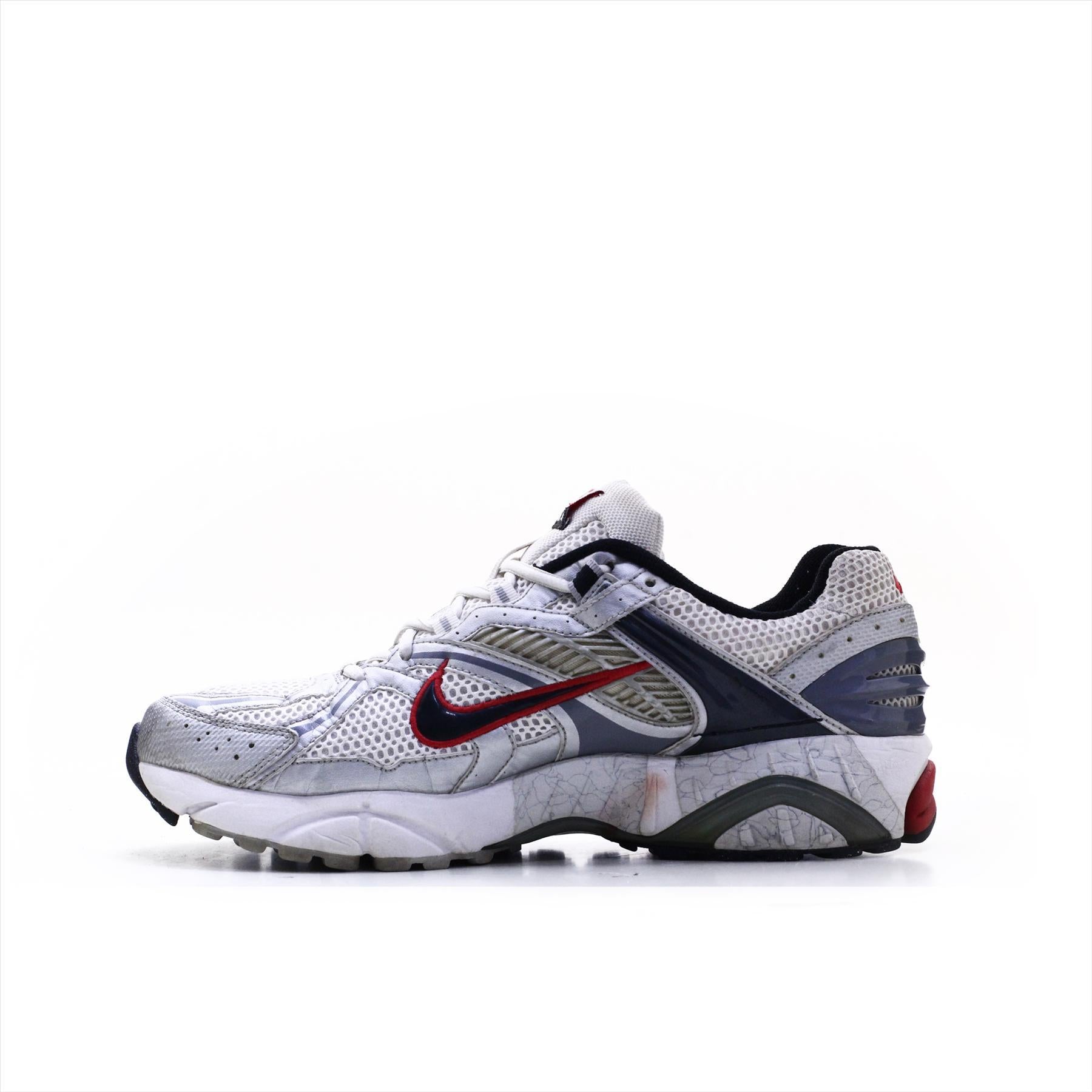 Nike equalon 4 on sale