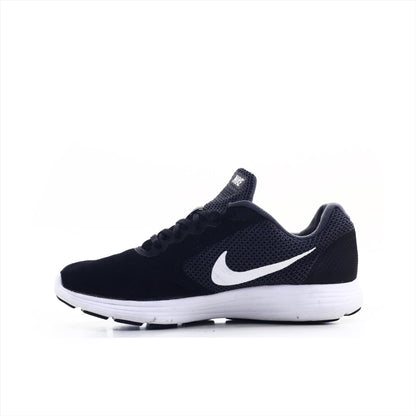 Nike Revolution 3