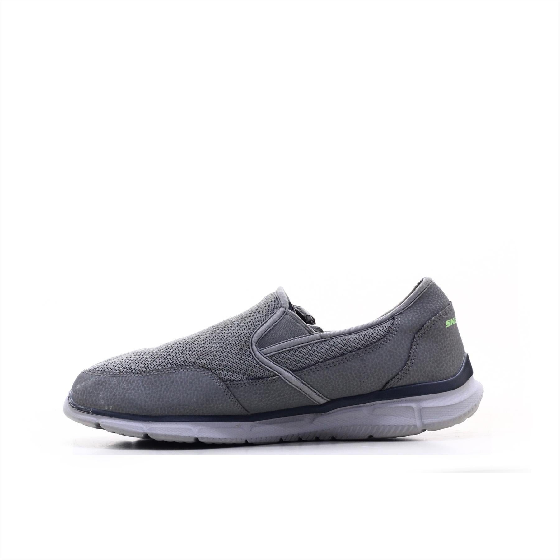 Skechers Relaxed Fit Air Cooled Memory Foam 