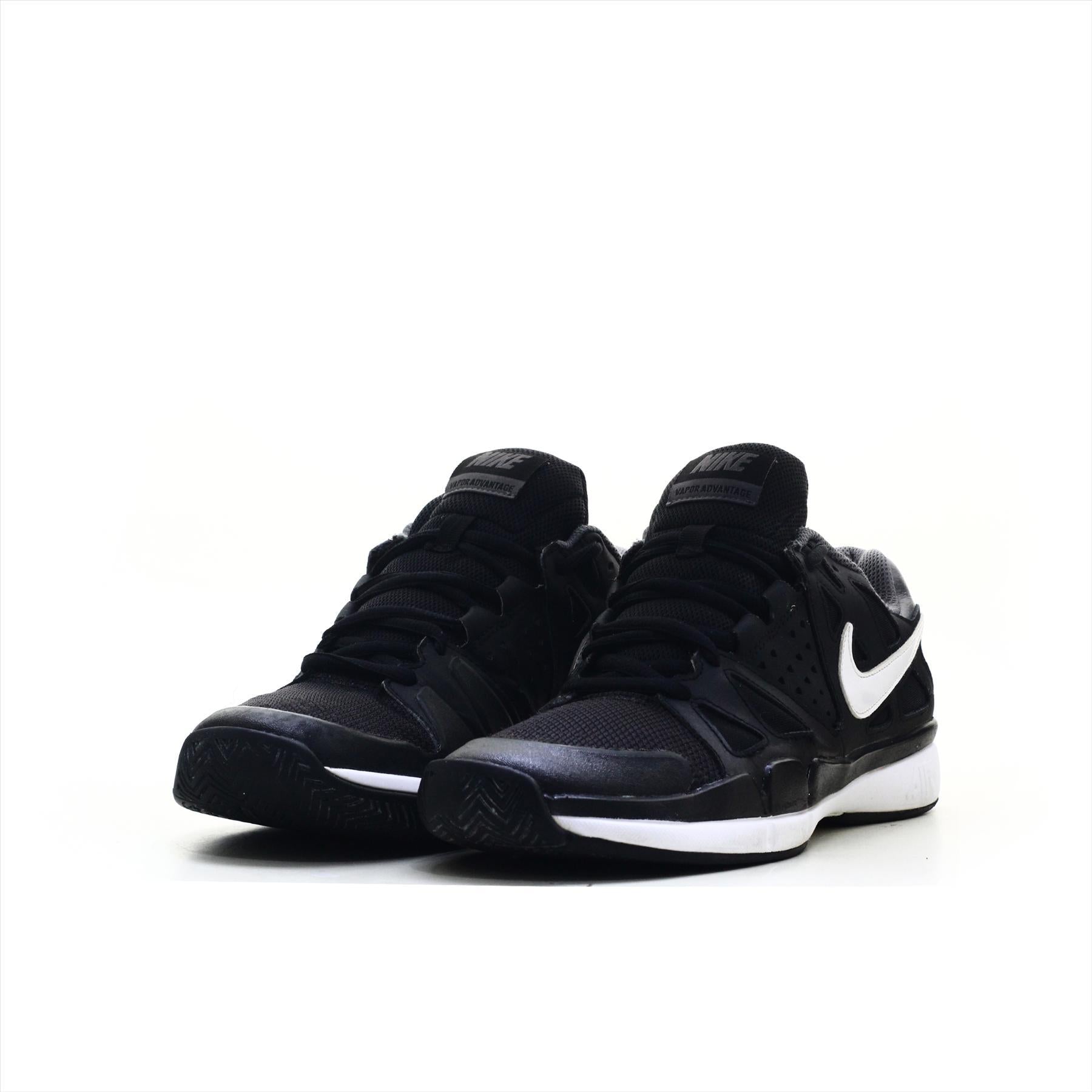 Nike Vapor Advantage