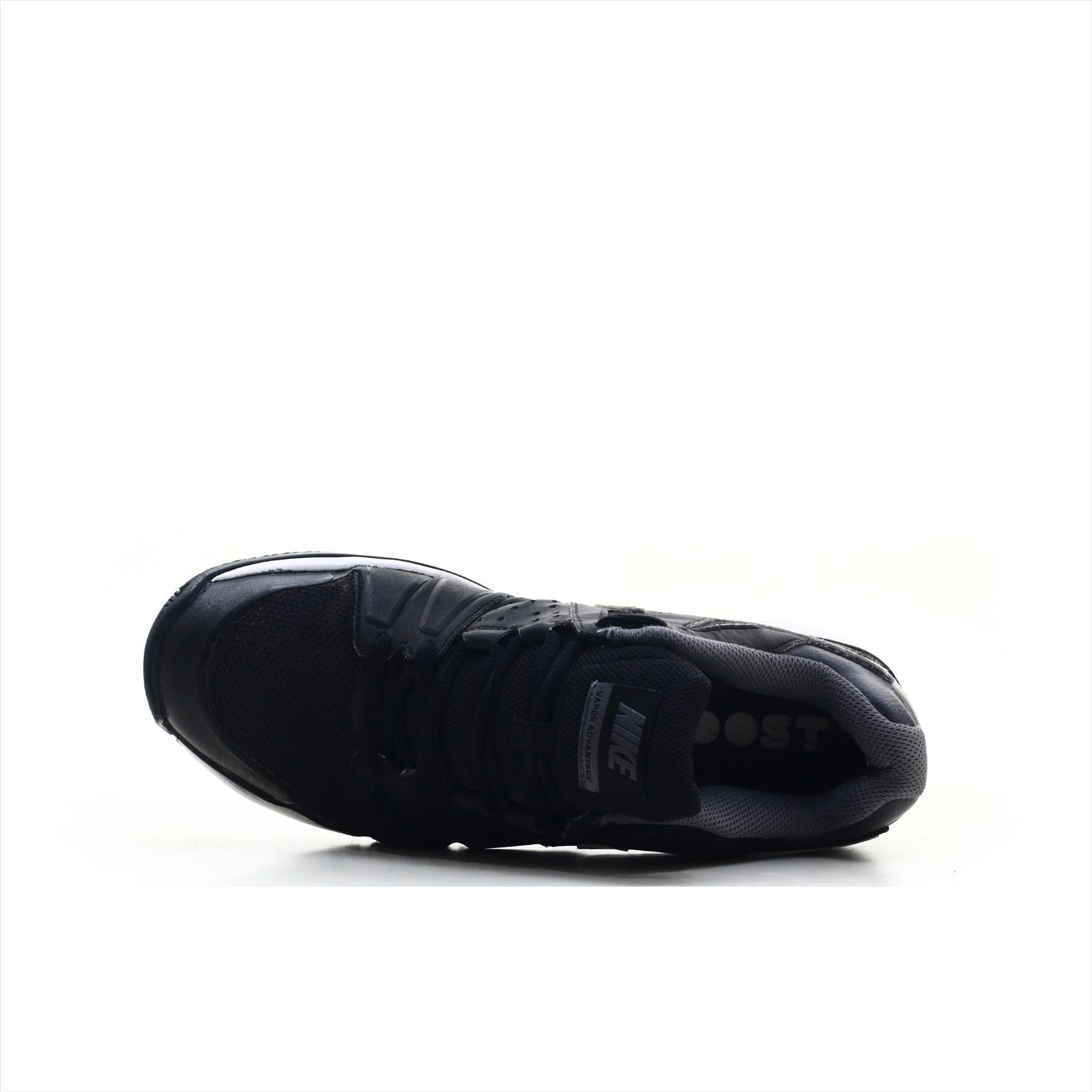 Nike Vapor Advantage