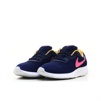 Nike Tanjun