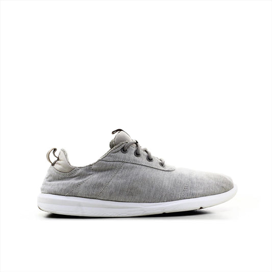 Toms 